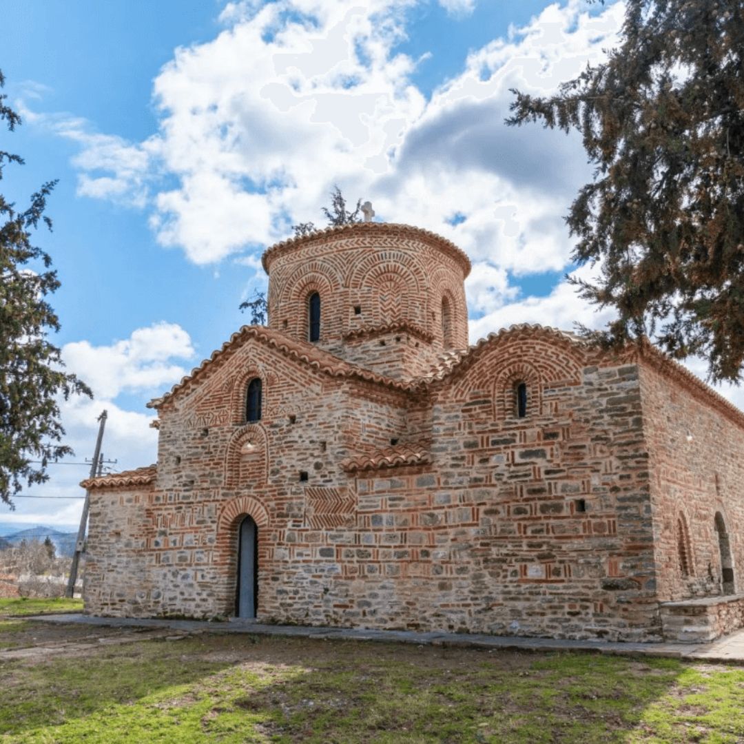 Kisha Fjetja e Shën Mërisë në Kosinë, Përmet, është një monument i rëndësishëm kulturor në Shqipëri, 